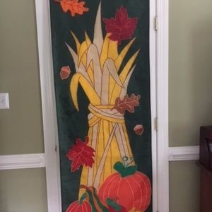 Fall door flag